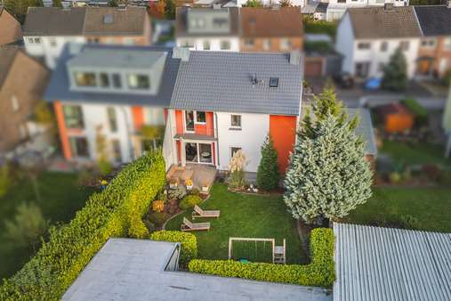 Luftbild  - Zweifamilienhaus in 52146 Würselen mit 126m² kaufen