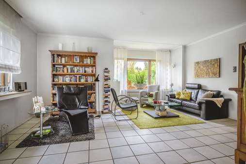 Wohnzimmer - Haus in 52477 Alsdorf mit 139m² kaufen