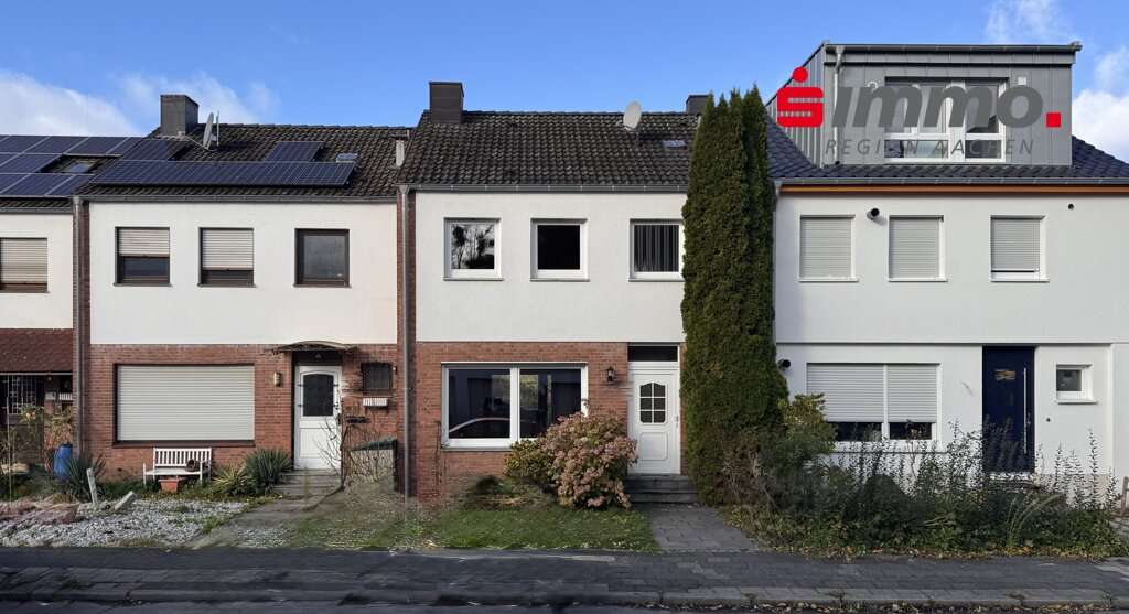 Frontansicht  - Einfamilienhaus in 52078 Aachen mit 95m² kaufen