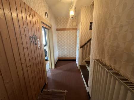 Flur EG Flur EG - Einfamilienhaus in 52152 Simmerath / Paustenbach mit 119m² kaufen