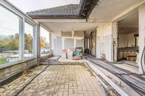 ehemaliger Wintergarten Wohnung ehemaliger Wintergarten Wohnung - Wohn- / Geschäftshaus in 52134 Herzogenrath mit 150m² als Kapitalanlage kaufen