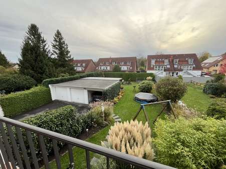 Garten mit Garagen - Etagenwohnung in 52076 Aachen mit 93m² kaufen