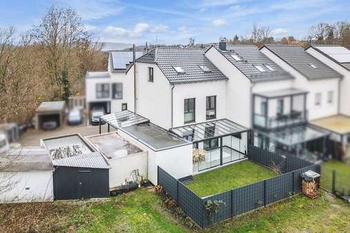 Luftaufnahme - Reihenendhaus in 52146 Würselen mit 131m² kaufen
