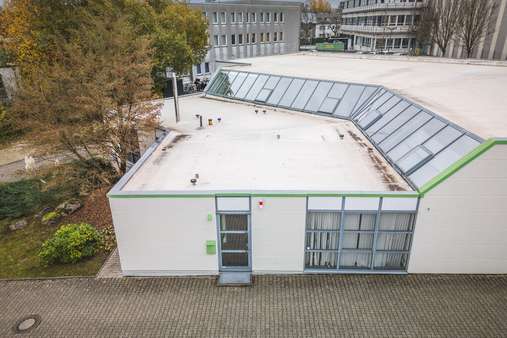 Ansicht der Oberfenster Ansicht der Oberfenster - Lager in 52068 Aachen mit 856m² kaufen