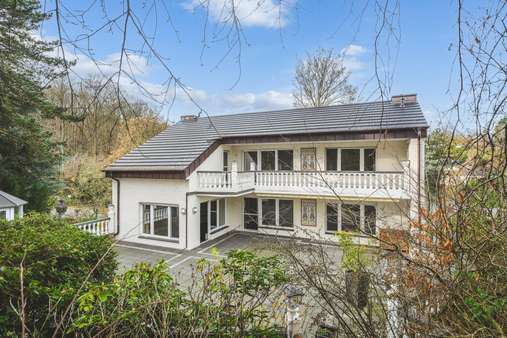 Rückansicht - Haus in 52076 Aachen mit 253m² kaufen