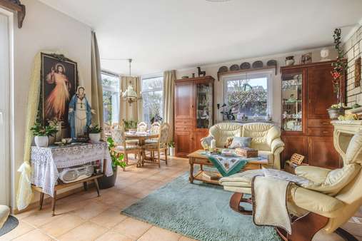 Wohnzimmer (1) - Einfamilienhaus in 52074 Aachen mit 137m² kaufen