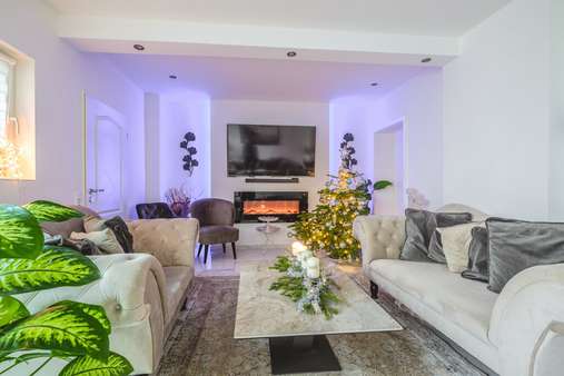 Wohnzimmer - Einfamilienhaus in 52531 Übach-Palenberg mit 136m² kaufen