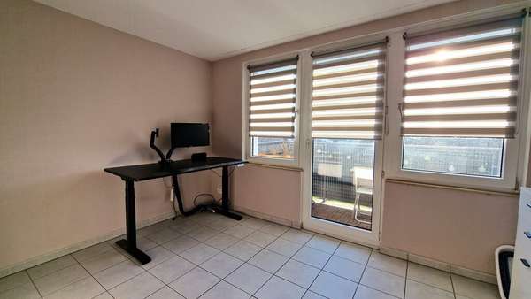 Wohnzimmer(2) - Etagenwohnung in 52146 Würselen / Broichweiden mit 64m² kaufen