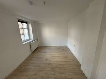 Zimmer Erdgeschoss - Etagenwohnung in 52072 Aachen mit 131m² kaufen