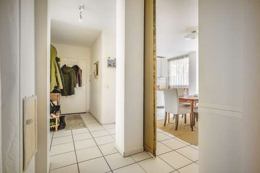 Diele - Etagenwohnung in 52062 Aachen mit 135m² kaufen