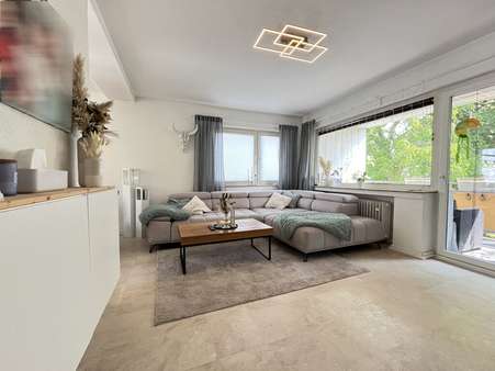 Wohnbereich - Etagenwohnung in 52078 Aachen mit 84m² kaufen