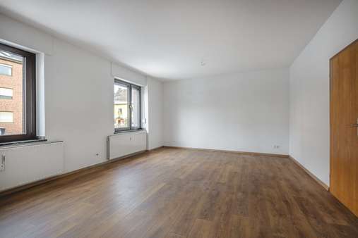 Wohnraum EG (1) - Einfamilienhaus in 52146 Würselen mit 197m² kaufen