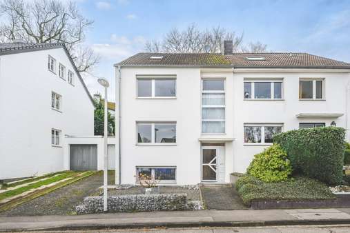 Vorderansicht - Mehrfamilienhaus in 52074 Aachen mit 165m² als Kapitalanlage kaufen