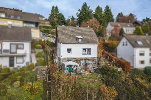 Rückansicht 2 - Einfamilienhaus in 52156 Monschau mit 109m² kaufen