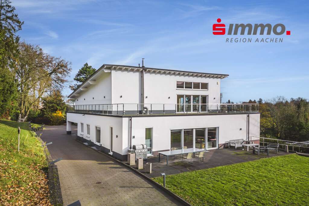 Titelbild - Einfamilienhaus in 52076 Aachen mit 485m² kaufen