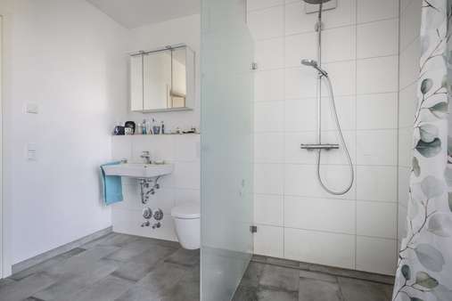 Badezimmer - Etagenwohnung in 52078 Aachen mit 114m² kaufen