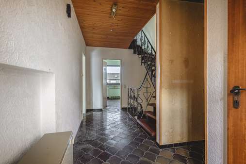 Diele - Reiheneckhaus in 52134 Herzogenrath mit 120m² kaufen