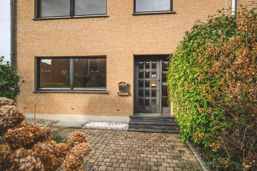 Eingangsbereich - Reiheneckhaus in 52134 Herzogenrath mit 120m² kaufen