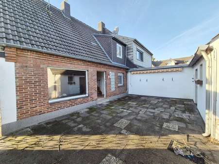 Rückansicht - Einfamilienhaus in 52146 Würselen mit 97m² kaufen