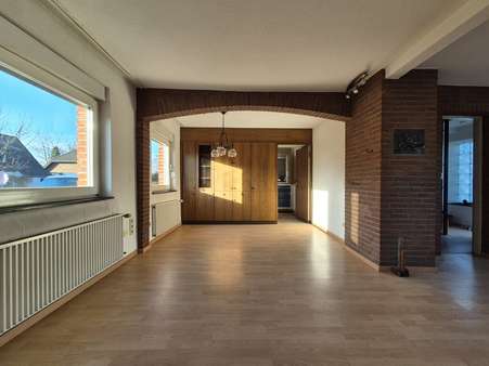 Wohnzimmer (1) - Einfamilienhaus in 52146 Würselen mit 97m² kaufen