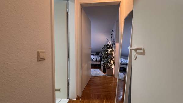 Diele - Etagenwohnung in 52076 Aachen mit 76m² kaufen