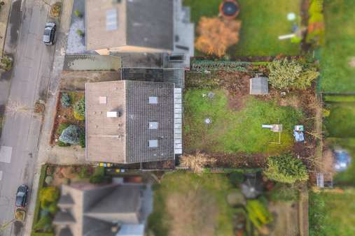 Vogelperspektive - Einfamilienhaus in 52499 Baesweiler mit 229m² kaufen