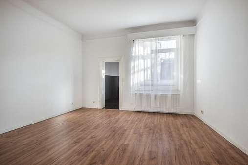 Wohnraum Erdgeschoss - Zweifamilienhaus in 52146 Würselen mit 220m² kaufen