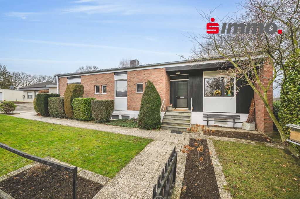 Titelbild - Einfamilienhaus in 52146 Würselen mit 141m² kaufen