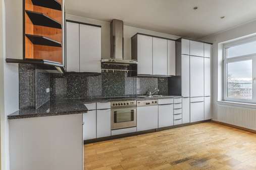 Küche (1) Küche (1) - Etagenwohnung in 52070 Aachen mit 67m² kaufen