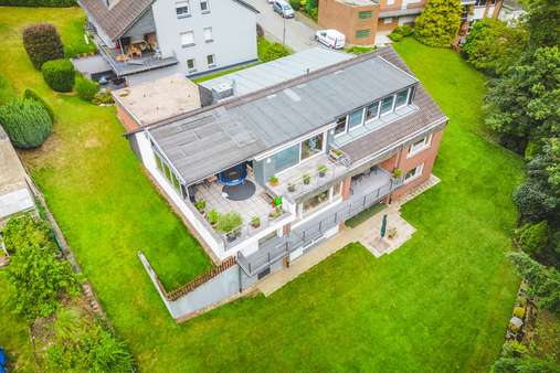 Luftbild - Zweifamilienhaus in 52146 Würselen mit 320m² kaufen
