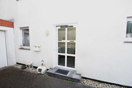 Hauseingang - Einfamilienhaus in 52078 Aachen mit 122m² kaufen