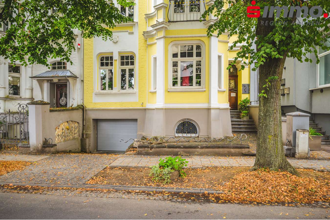 TitelbildNEU - Zweifamilienhaus in 52249 Eschweiler mit 231m² kaufen