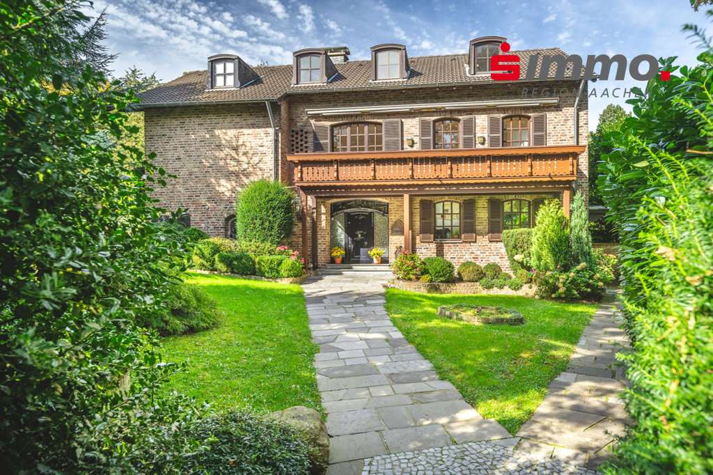 Titelbild - Mehrfamilienhaus in 52076 Aachen mit 256m² als Kapitalanlage kaufen