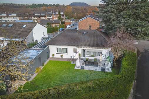 Luftbild - Einfamilienhaus in 52134 Herzogenrath mit 100m² kaufen