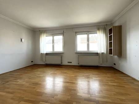Wohnzimmer - Einfamilienhaus in 52477 Alsdorf mit 140m² kaufen