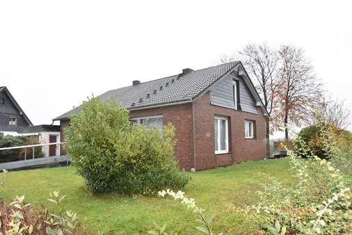 Giebelseite - Einfamilienhaus in 52156 Monschau mit 172m² kaufen