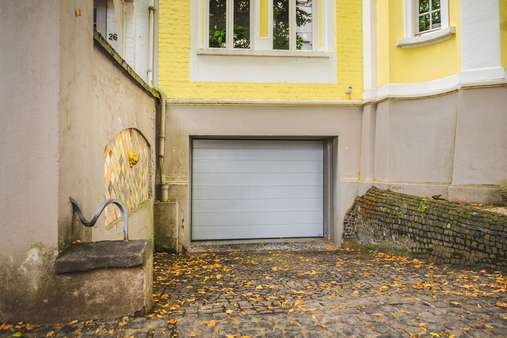 Garage - Wohn- / Geschäftshaus in 52249 Eschweiler mit 231m² als Kapitalanlage kaufen