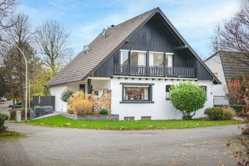 Vorderansicht - Einfamilienhaus in 52531 Übach-Palenberg mit 173m² kaufen