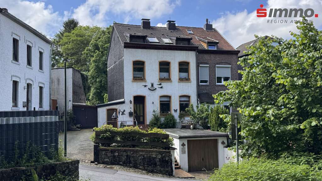 Titelbild - Einfamilienhaus in 52223 Stolberg mit 141m² kaufen