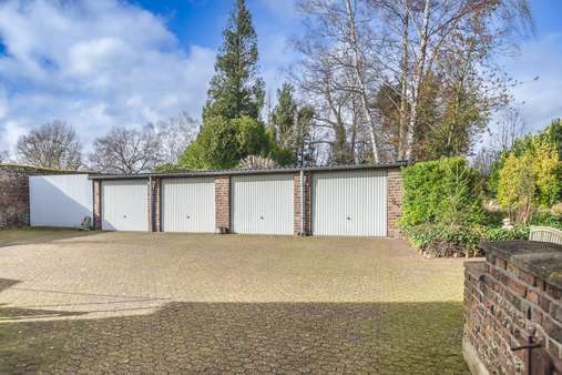 Garagen - Mehrfamilienhaus in 52477 Alsdorf mit 306m² als Kapitalanlage kaufen