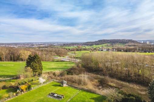 Fernblick - Zweifamilienhaus in 52072 Aachen mit 216m² kaufen