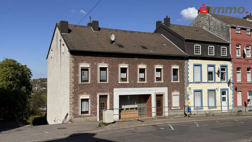 Titelbild - Zweifamilienhaus in 52223 Stolberg (Rheinland) mit 180m² kaufen