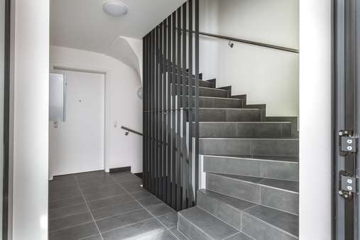Treppenhaus - Etagenwohnung in 52080 Aachen mit 73m² kaufen