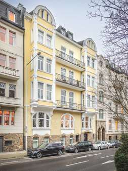 Frontansicht - Etagenwohnung in 52070 Aachen mit 100m² kaufen