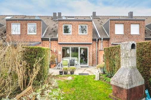 Rückseite - Einfamilienhaus in 52080 Aachen mit 130m² kaufen