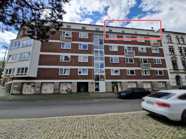 Straßenansicht - Etagenwohnung in 52064 Aachen mit 82m² kaufen