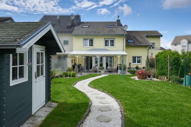 Gartenansicht - Haus in 52349 Düren mit 228m² kaufen