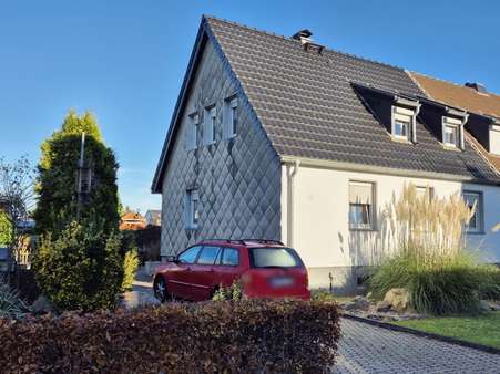 Straßenansicht - Doppelhaushälfte in 52355 Düren-Lendersdorf mit 83m² kaufen