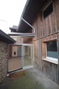 Blick Richtung Freisitz - Einfamilienhaus in 52445 Titz / Spiel mit 112m² kaufen
