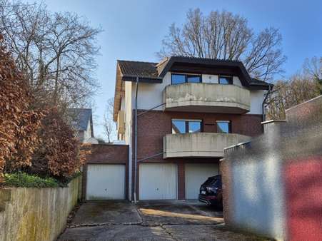 Rückansicht - Mehrfamilienhaus in 52372 Kreuzau-Obermaubach mit 192m² kaufen